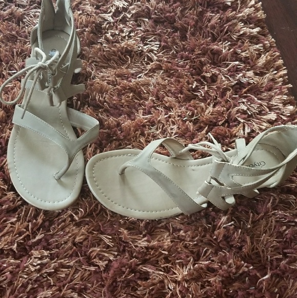 Sandals - Picture 2 of 3